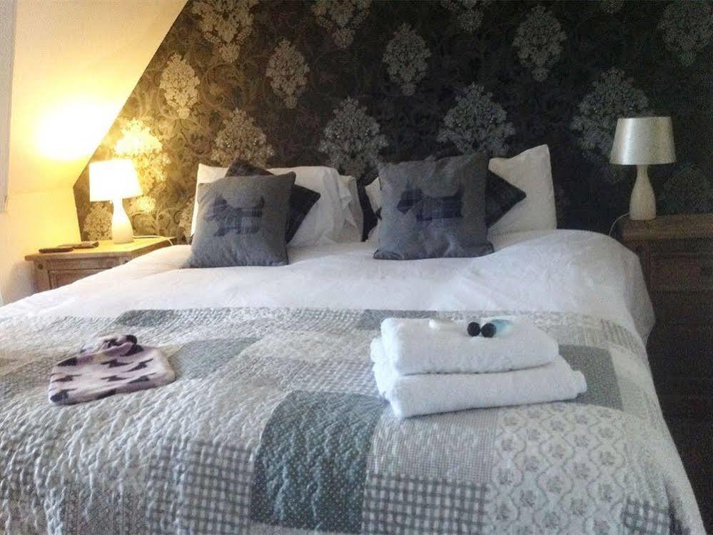 Leadhills The Hopetoun Arms Hotel מראה חיצוני תמונה